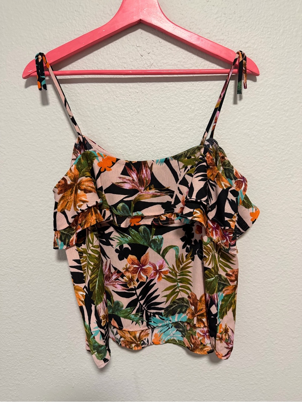 Evolutionary Floral Ruffle Spaghetti-Strap Camisole - Pink - Picture 2 of 7